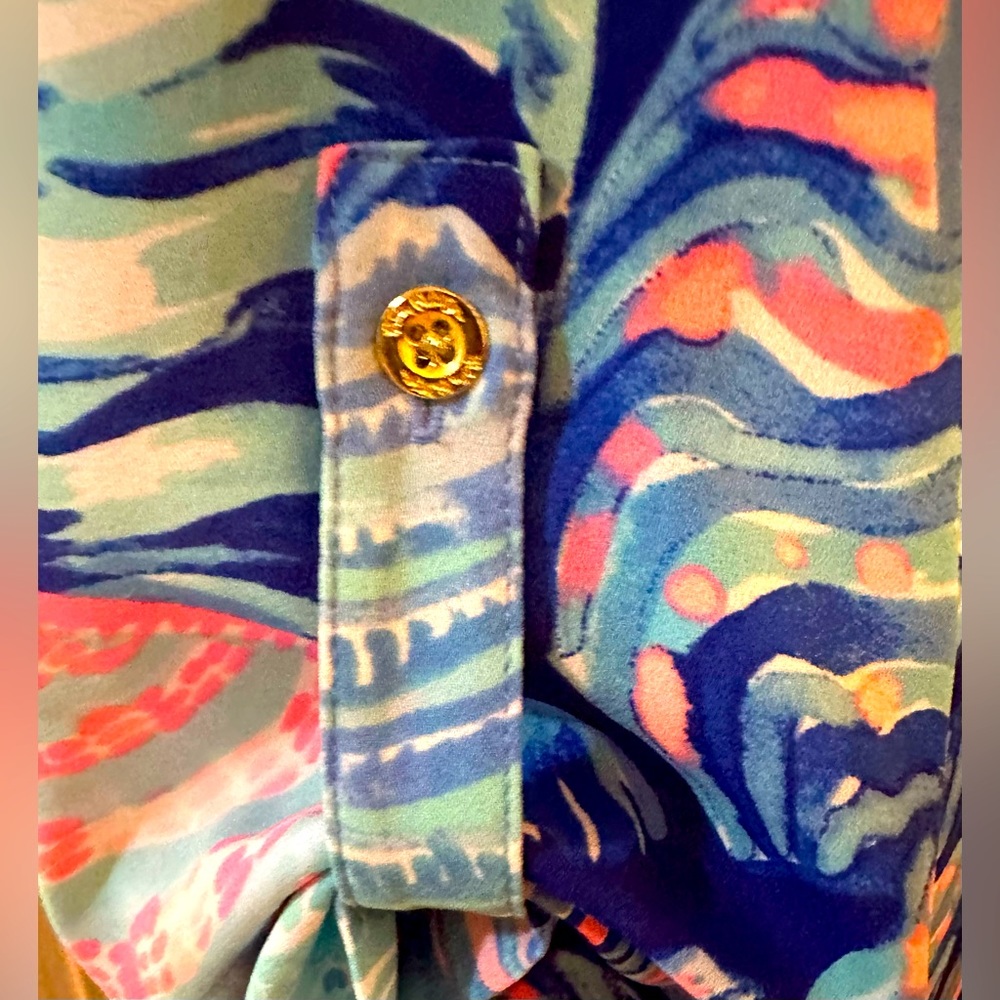 Lilly Pulitzer Scale Up Tunic Blouse - Picture 4 of 5